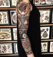 In the early years of tattoo art, tattoos were frowned upon by society. Pin On Tats
