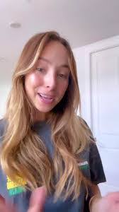 Ciara Vance's Instagram, Twitter & Facebook