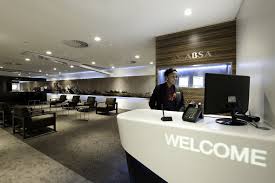 By Creating Different Customer Journeys For Exclusive Banking Retail Consultants And High Traffic Transactional Bank Design Branch Design Corporate Interiors