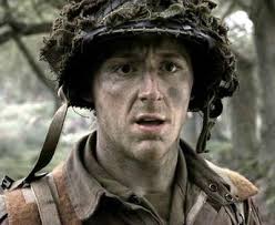 Donald G. Malarkey Donald G. Malarkey est né le 31 juillet 1921 à Astoria,  Oregon.... -