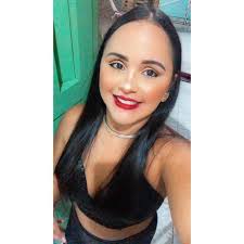 Elaine Berto (@bertolaine) • Instagram photos and videos