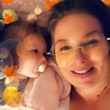 Tabitha Ogden's Instagram, Twitter & Facebook