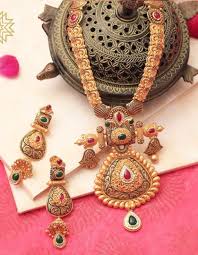 Pin By Krish Ahir On Jewellery Gold Fashion Necklace Gold Jewelry Simple Necklace Gold Jewelry Fashion