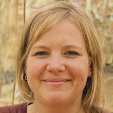 Daniela Austin (danielaaustin5252)