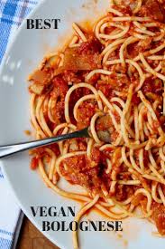 Best Vegan Spaghetti Bolognese Sauce With Mushrooms And Soy Curls So Rich Meaty And Delicious Swap Out So Vegan Bolognese Vegan Spaghetti Vegan Pasta Sauce