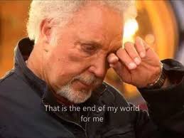 Besame Mucho Andrea Bocelli With Spanish Lyrics Subtitles And English Translation Youtube Youtube My World Lyrics Tom Jones Songs Sir Tom Jones
