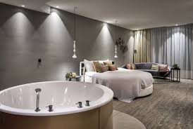 Van Der Valk Hotels Met Jacuzzi Bubbelbad Op Kamer