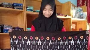 We did not find results for: Motif Lidi Moderen Jadi Andalan Zahra Sasirangan Begini Bentuknya Halaman All Banjarmasin Post