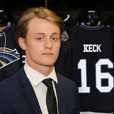 Justin Keck's Instagram, Twitter & Facebook