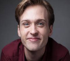 A Gentleman's Guide to Love and Murder