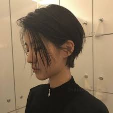 See more ideas about short hair styles, hair styles, korean short haircut. 19 Chic Asian Bob Hairstyles That Will Inspire You To Chop It All Off The Singapore Women S Weekly