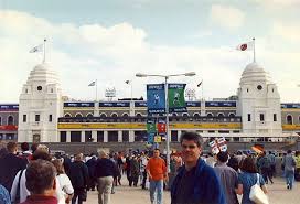Wembley stadium (branded as wembley stadium connected by ee for sponsorship reasons) is a football stadium in wembley, london. Uembli 1923 Wikiwand