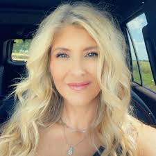 Amanda Whitener (@amanda.campbell.whitener) • Instagram photos and videos