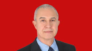 В Алании новый мэр. Согласно последним данным, кандидат на пост мэра от  партии CHP Osman Tarık Özçelik, получив 47 процента голосов, стал новым  мэром Алании. Adem Murat Yücel занял второе место с