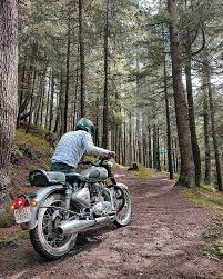 It S Not Just A Motorcycle It S Like Your Bestfriend Photo By Ridkaat Travelphotography Travellerspoin Bike Lovers Himachal Pradesh Motorcycle
