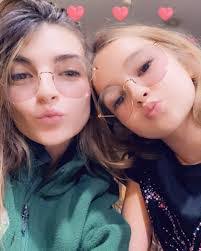 Alyssa Derosier's Instagram, Twitter & Facebook