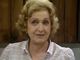 Em Pão-pão, Beijo-beijo, Mamma Vitória surpreende a todos e encerra caso do  roubo das joias