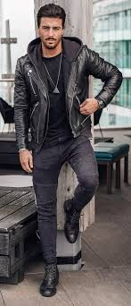 We have put together 8 cool, easy, and very millennial party combos that you should definitely try out. 15 Hottest Last Minute House Party Outfit Ideas For Men