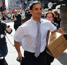Wall street mortgage bankers managing your most important asset & preserving your wealth. Finanzkrise 2008 Der Wall Street Banker Der Die Sintflut Kommen Sah Welt