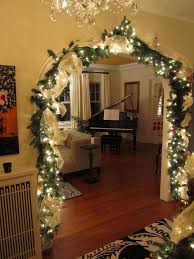 Best Christmas Living Room Decorating Ideas 06 Popular Living Room Design Christmas Decorations Living Room Decorating With Christmas Lights Christmas Room