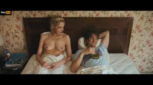 MIDV-656 - My Girlfriends Older Sister's Unforgettable Seduction