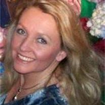 Gena Floyd's Instagram, Twitter & Facebook