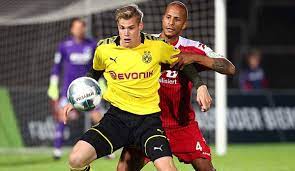 Das neue auswärtstrikot der löwen. Bvb Dfb Pokal Partie Gegen Eintracht Braunschweig Heute Im Liveticker Zum Nachlesen