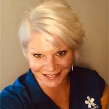 I am pleased to announce that earlier this month I successfully defended my  thesis, "Establishing the gut-joint axis: the role of the gut microbiome,  colonic inflammation, and immune cell migration…