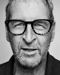 Marketing Mentor: Dan Robinson Builds a Foundation