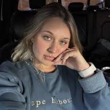 Britney Cox (@britney_lauren_) • Instagram photos and videos