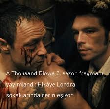 Türk alternatif müziğinin özgün sesi Can Bonomo, 24 Ekim'de yayımladığı  yeni teklisi “Sar” ile dinleyiciyle buluştu. Söz ve müziği Bonomo'ya,  düzenlemesi ise Emre Malikler'e ait olan şarkı; duygusal bir hikâyeyi  enerjik bir