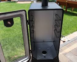 The propane gas smoker is super portable at the same time it has large capacity to burn food. Pit Boss Vertical Pellet Smoker Review 2021