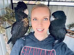 Muyam' , black cockatoo with yellow tail feathers in Bundjalung language.