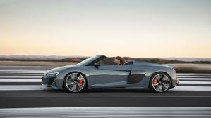 The gt was a limited run of v10 powered coupes and spyders that made extensive use of composites to shed 220 pounds from the curb weight. New Audi R8 V10 Review Car Magazine
