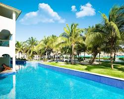 El Dorado Royale lazy river, AI generated