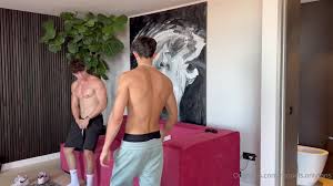Sergio Mengual and Rykyxl (Teo XL) jerk together