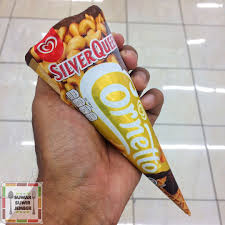 Es krim rasa cokelat dengan kepingan cokelat dan butiran kacang mede yang lezat. 27 Pin Ideas Chocolate Tumblr Instagram Food Food