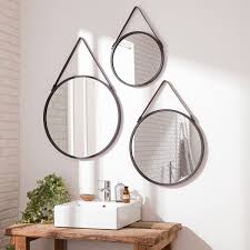 Des Miroirs Qui Refletent Votre Style Miroir De Salle De Bain Deco Salle De Bain Miroir Rond