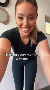 Bornprimitive Danielle Ivy