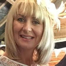 Sandra Pointer's Instagram, Twitter & Facebook