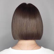 22 Easy Daily Bob Hairstyles For Everyone Short Bob Mob Lob One Length Hair One Length Haircuts Short Hair Styles