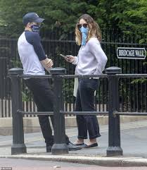 Are chris evans and lily james heating things up? Exclusive Lily James And Chris Evans Enjoy Date In Park Daily Mail Online