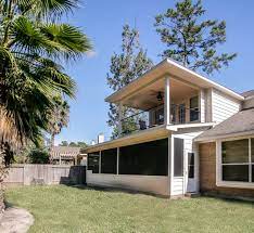 Juliet model is a 2 story house with roof deck that can fit a lot with a total area of 250 square meters. 2nd Floor Balcony Ideas Photos Houzz