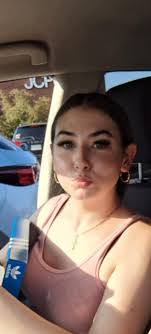 Receiving Mail for Ellie Unruh in Derby, KS