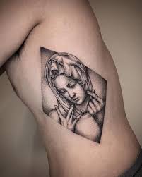 The virgin mary is a popular depiction of christian figure mary, the mother of jesus christ. 30 Iconic Virgin Mary Tattoos December 2020