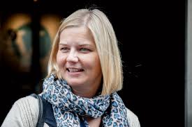Guri melby is a norwegian politician for the liberal party. Tv 2 Guri Melby Blir Kunnskapsminister