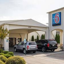 Image result for Motel 6 Decatur Decatur GA