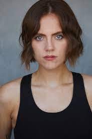 Beth Burnham's Instagram, Twitter & Facebook