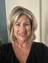 what do you think of my short haircut and color?