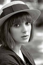 Winona Ryder (Joyce Byers) y Noah Schnapp (Will Byers) Créditos: @wilI...